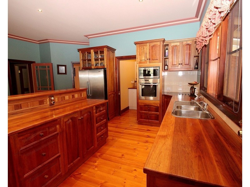 11 Ghost Gums Boulevard, Maryborough VIC 3465