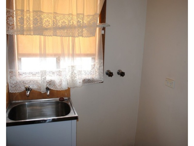 1/4 Ormond Avenue, Maryborough VIC 3465