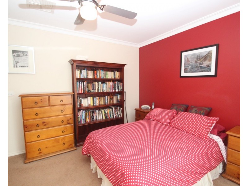 35 Bucknall Street, Carisbrook VIC 3464