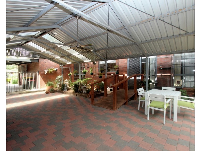 35 Bucknall Street, Carisbrook VIC 3464