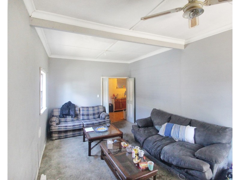 8 Raglan Street, Maryborough VIC 3465