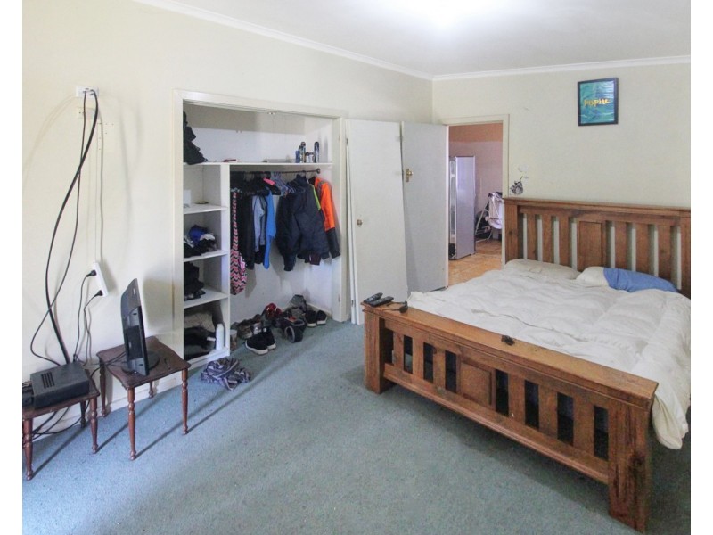 8 Raglan Street, Maryborough VIC 3465