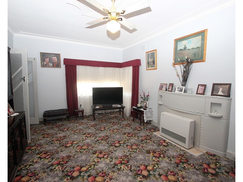 34  Pekin Road, Maryborough VIC 3465