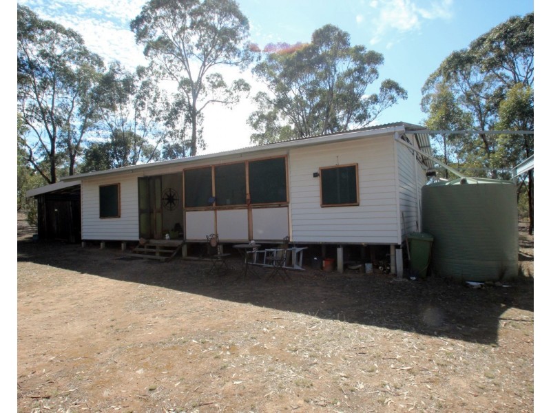 13 Williamsons Road, Laanecoorie VIC 3463