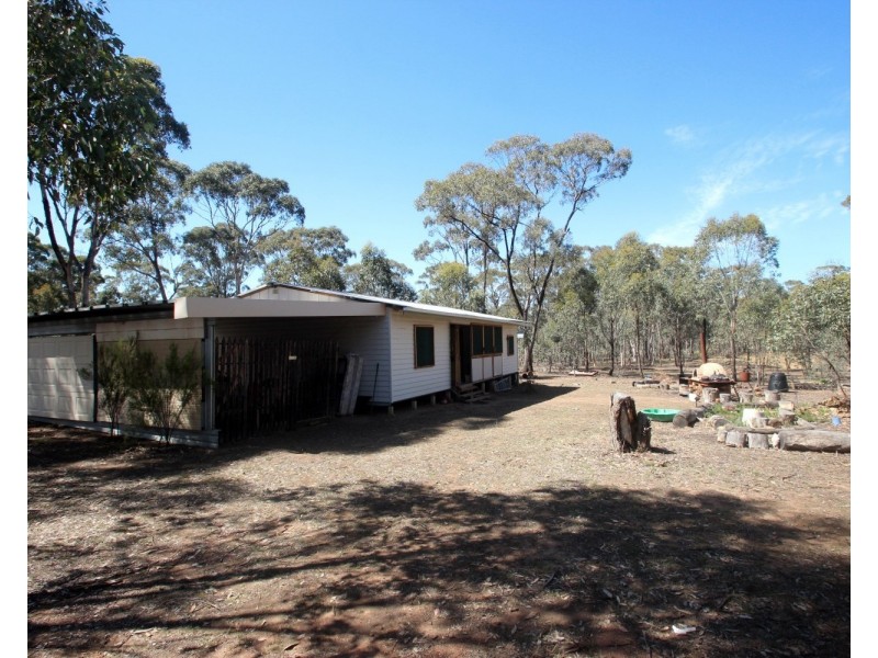 13 Williamsons Road, Laanecoorie VIC 3463