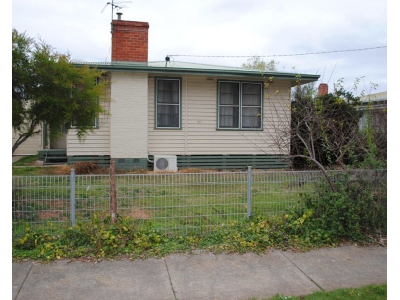 90 Golden Wattle Drive, Maryborough VIC 3465