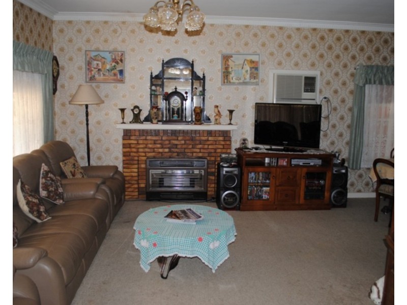 4 Peel Street, Maryborough VIC 3465