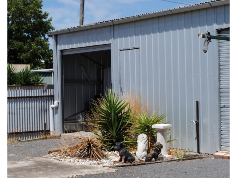 4 Barr Street, Maryborough VIC 3465