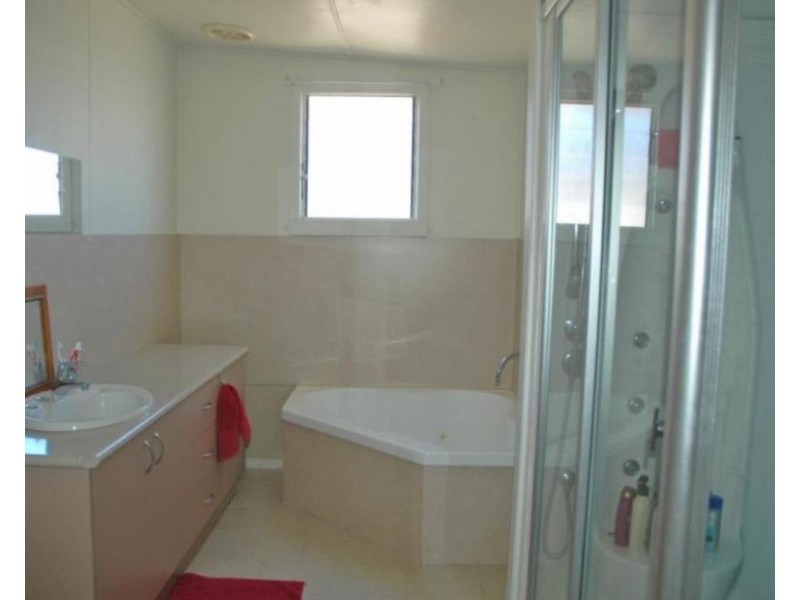 12 Casey Street, Maryborough VIC 3465