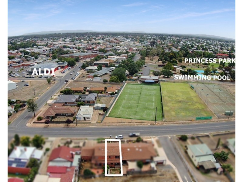 2/94 Burns Street, Maryborough VIC 3465