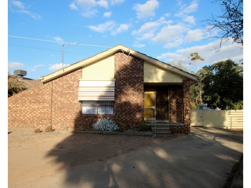 6 Hillview Avenue, Maryborough VIC 3465