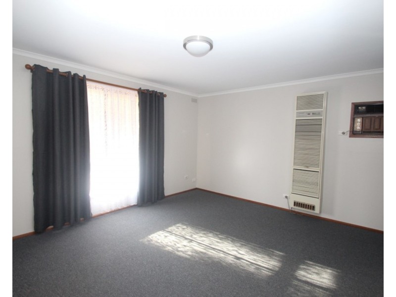 6 Hillview Avenue, Maryborough VIC 3465