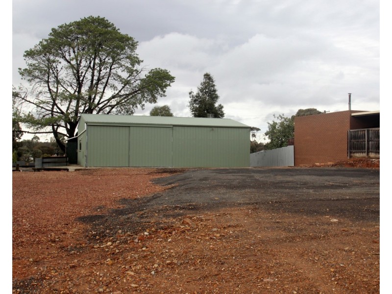 33 Mariners Reef Road, Maryborough VIC 3465