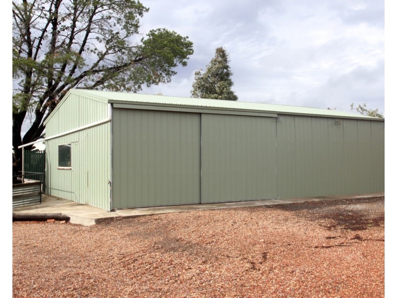 33 Mariners Reef Road, Maryborough VIC 3465