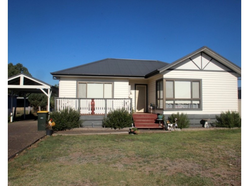 19 Thomas Street, Dunolly VIC 3472