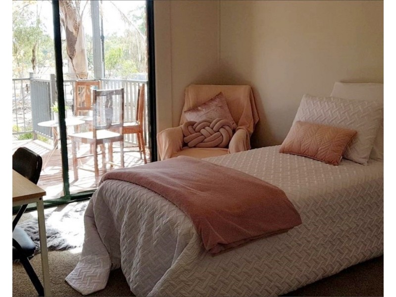 2 Hall Road, Alma VIC 3465