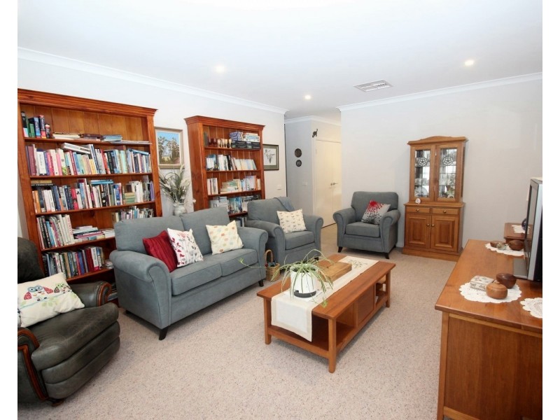 11 Doble Court, Maryborough VIC 3465