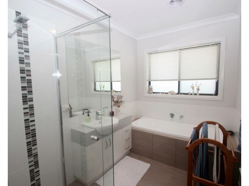 11 Doble Court, Maryborough VIC 3465