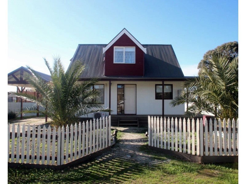 13 Fuller Street, Maryborough VIC 3465