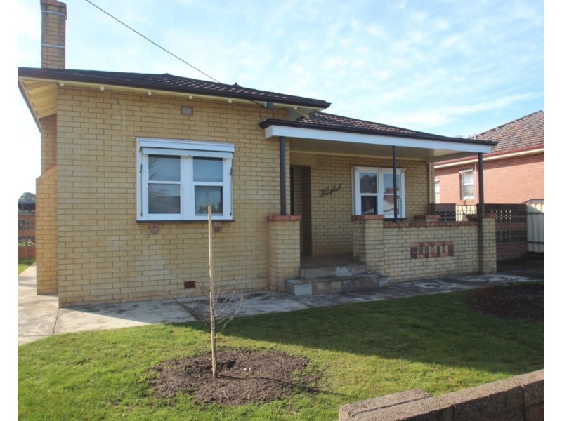 63 Majorca Road, Maryborough VIC 3465