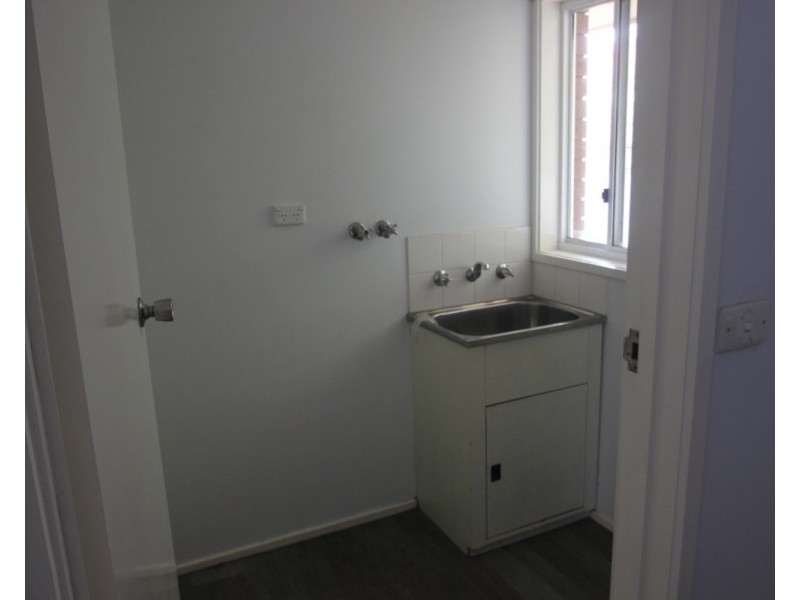 1/112 Park Road, Maryborough VIC 3465