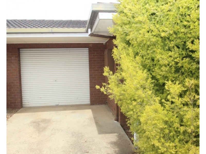 1/112 Park Road, Maryborough VIC 3465