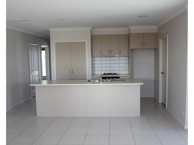 2/6 Lowery Court, Maryborough VIC 3465