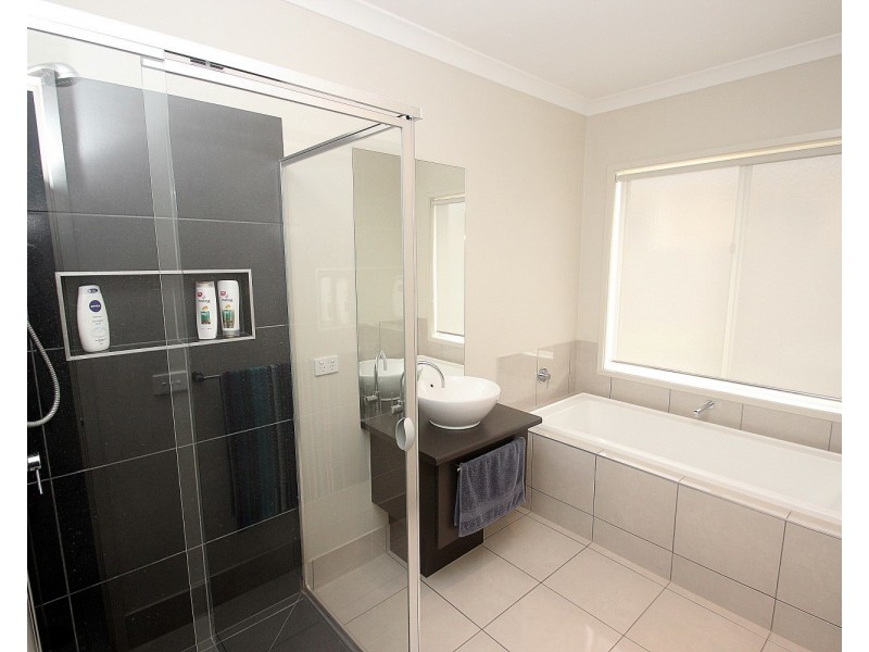 12 Whirrakee Drive, Maryborough VIC 3465