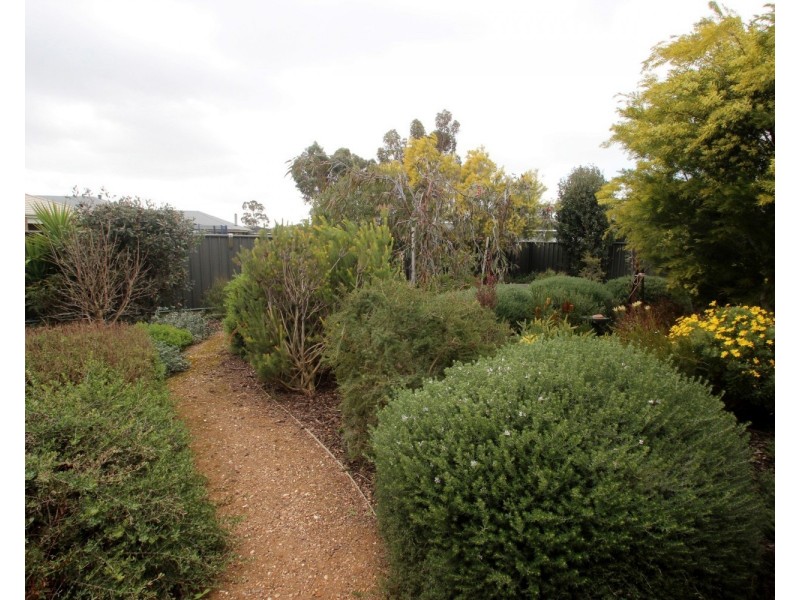 12 Whirrakee Drive, Maryborough VIC 3465