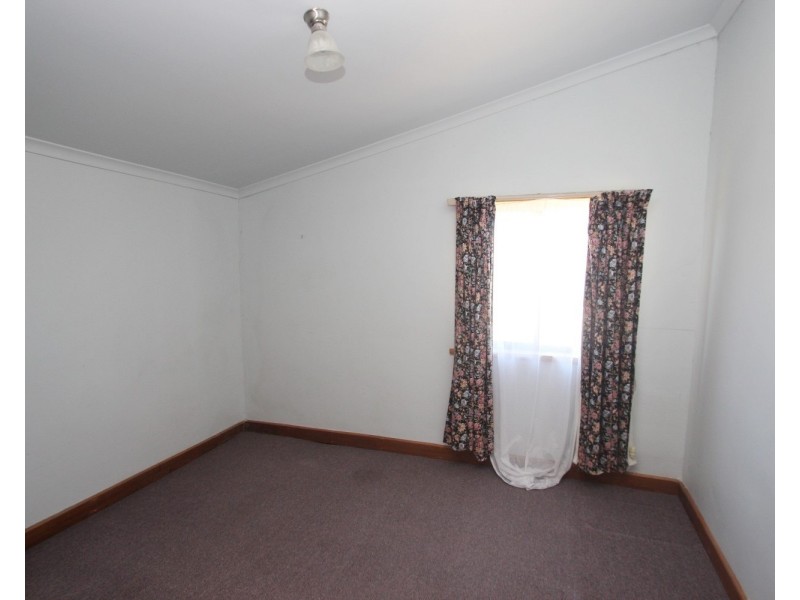 6 Dundas Road, Maryborough VIC 3465