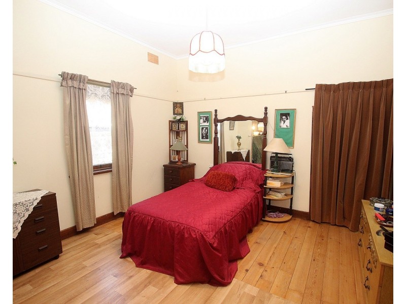 9 Daly Street, Maryborough VIC 3465