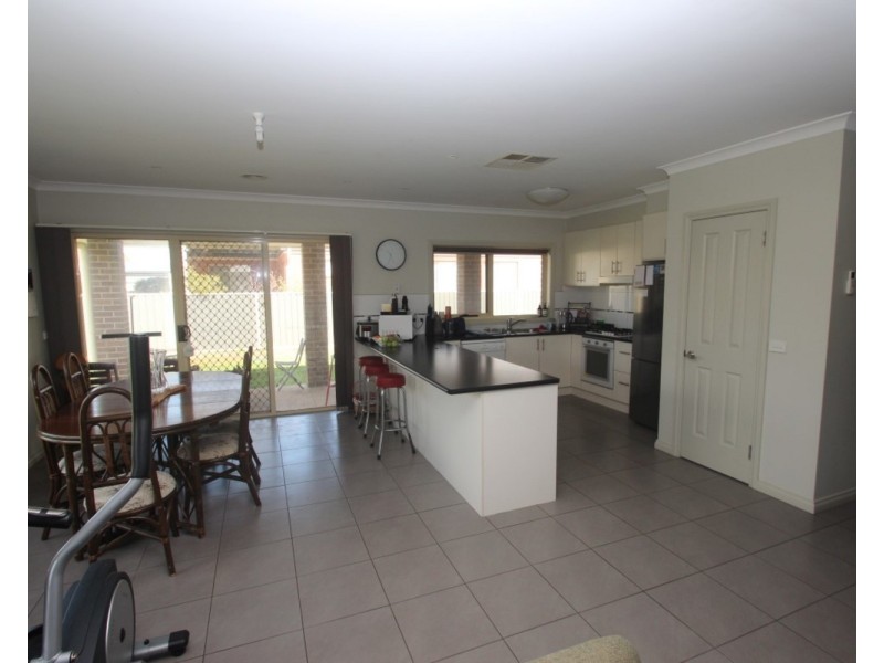 20 Simson Street, Carisbrook VIC 3464