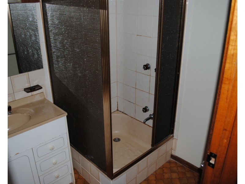 2/10 Pekin Road, Maryborough VIC 3465