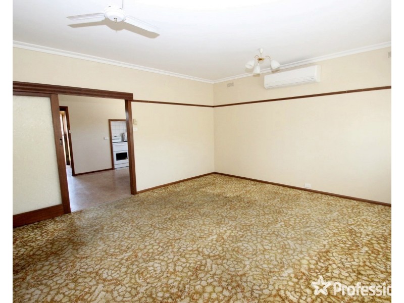 79 Derby Road, Maryborough VIC 3465