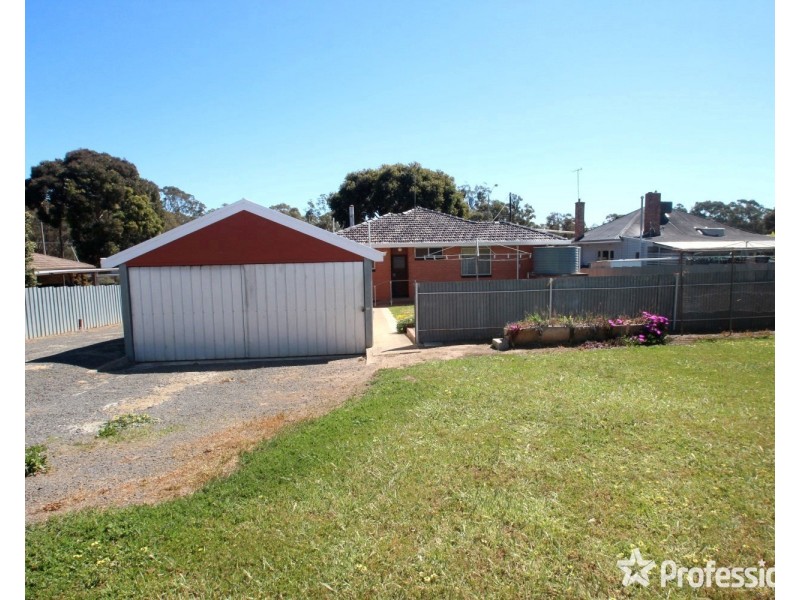 79 Derby Road, Maryborough VIC 3465