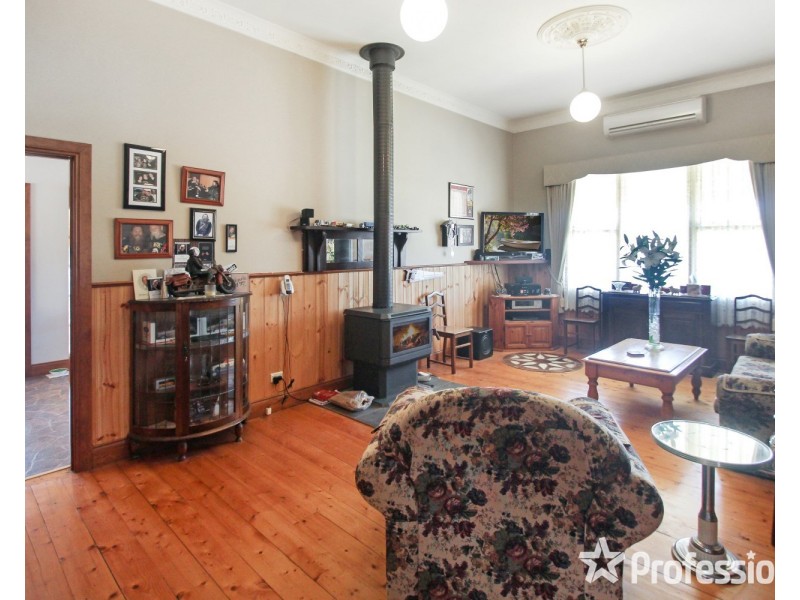 28 Phelan Road, Maryborough VIC 3465