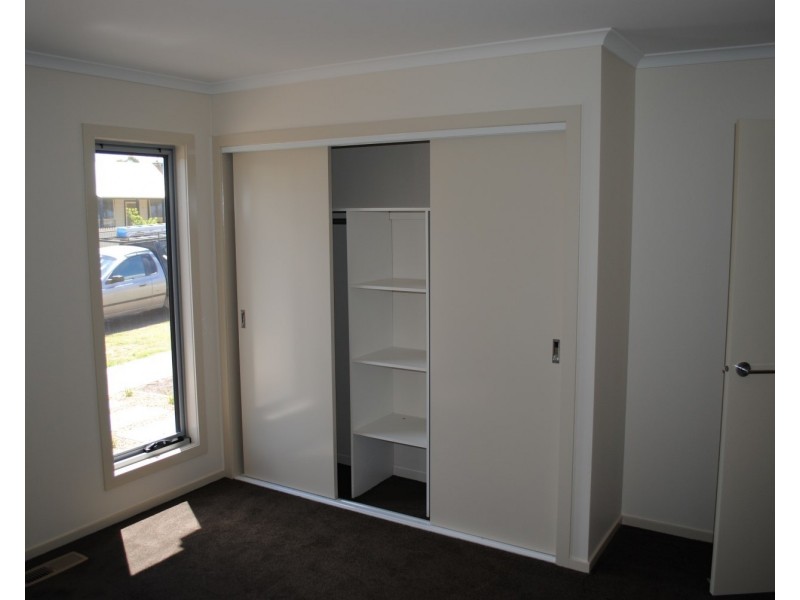 1/116 Gillies Street, Maryborough VIC 3465