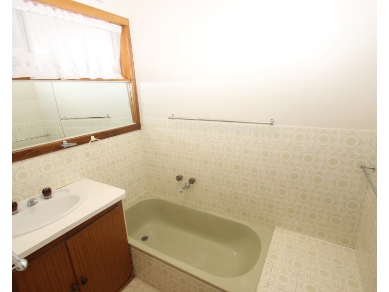 2/22 Elgin Road, Maryborough VIC 3465