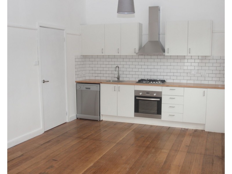 128 Inkerman Street, Maryborough VIC 3465