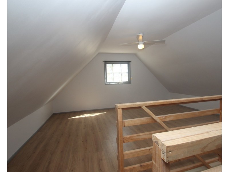 27 Palmer Road, Simson VIC 3465