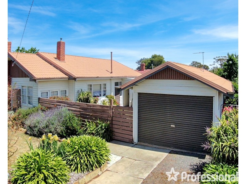 5 Carrick Street, Maryborough VIC 3465
