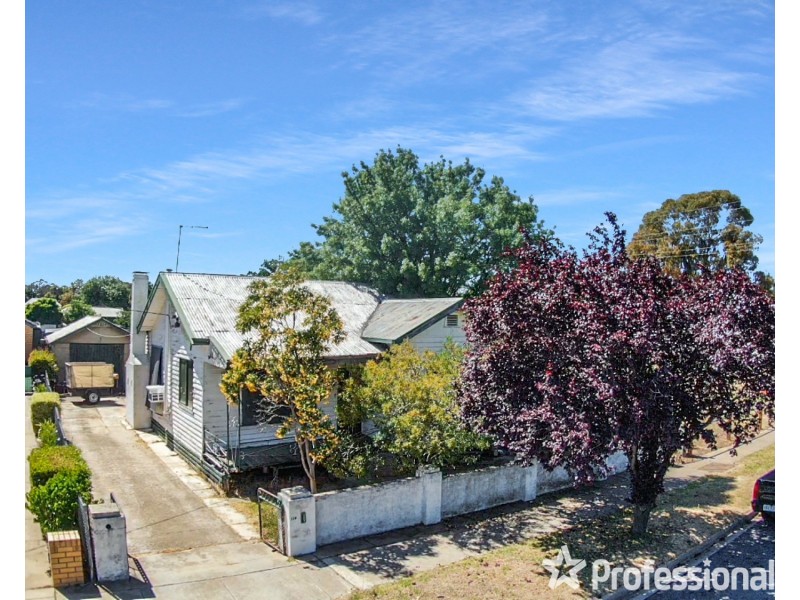 110 Gillies Street, Maryborough VIC 3465