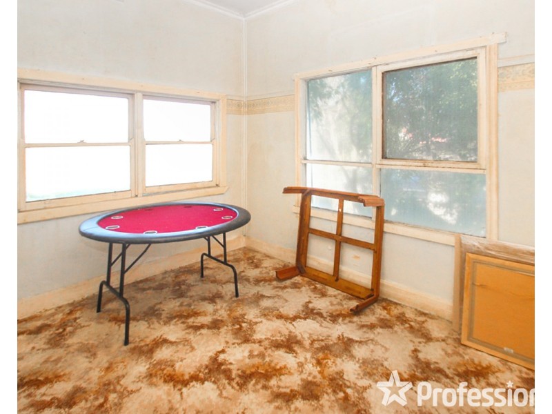 110 Gillies Street, Maryborough VIC 3465