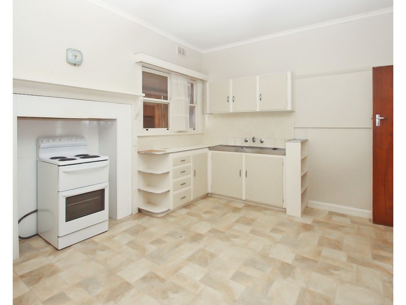 18 Elgin Road, Maryborough VIC 3465