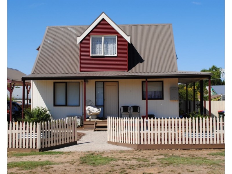 13 Fuller Street, Maryborough VIC 3465