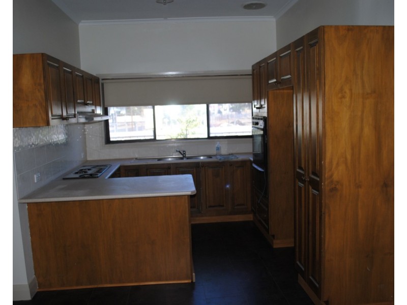 1 Majorca Road, Maryborough VIC 3465