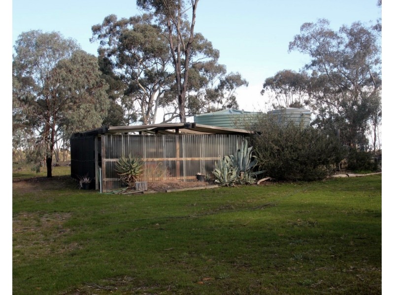 222 Dehnerts Road, Daisy Hill VIC 3465
