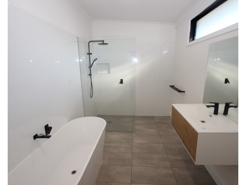 50 Derby Road, Maryborough VIC 3465