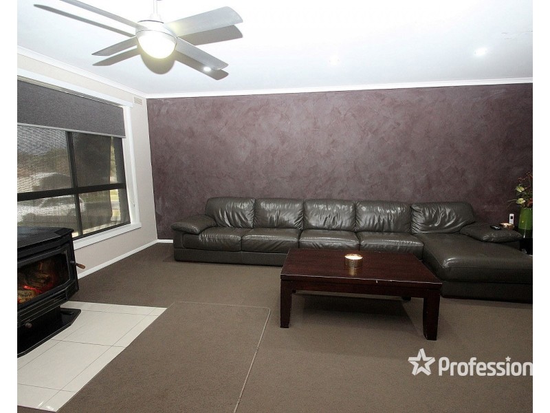 31 Marshall Street, Maryborough VIC 3465