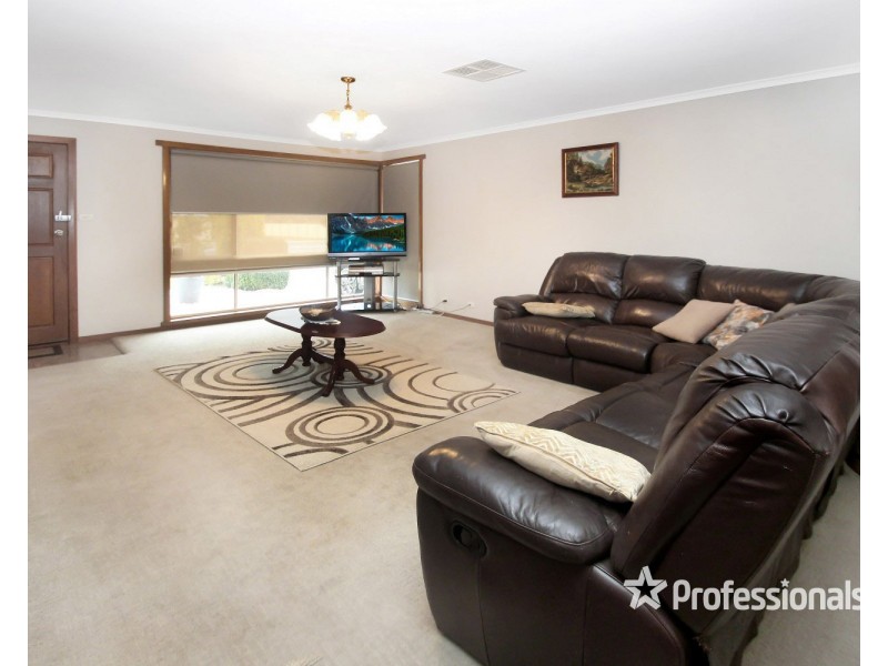 298 Gladstone Street, Maryborough VIC 3465